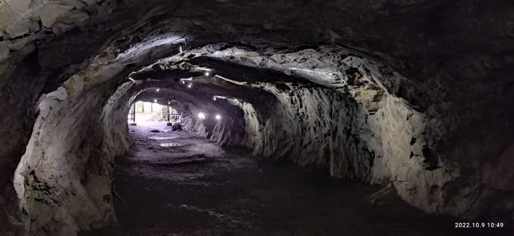 Пещера Горный Парк Рускеала