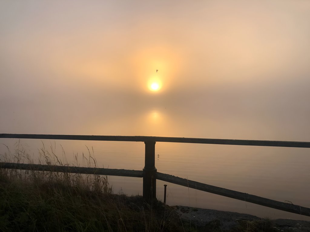 Рассвет в тумане Соловецкие острова