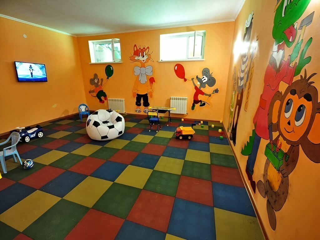 Детская игровая комната в отеле "Родос"